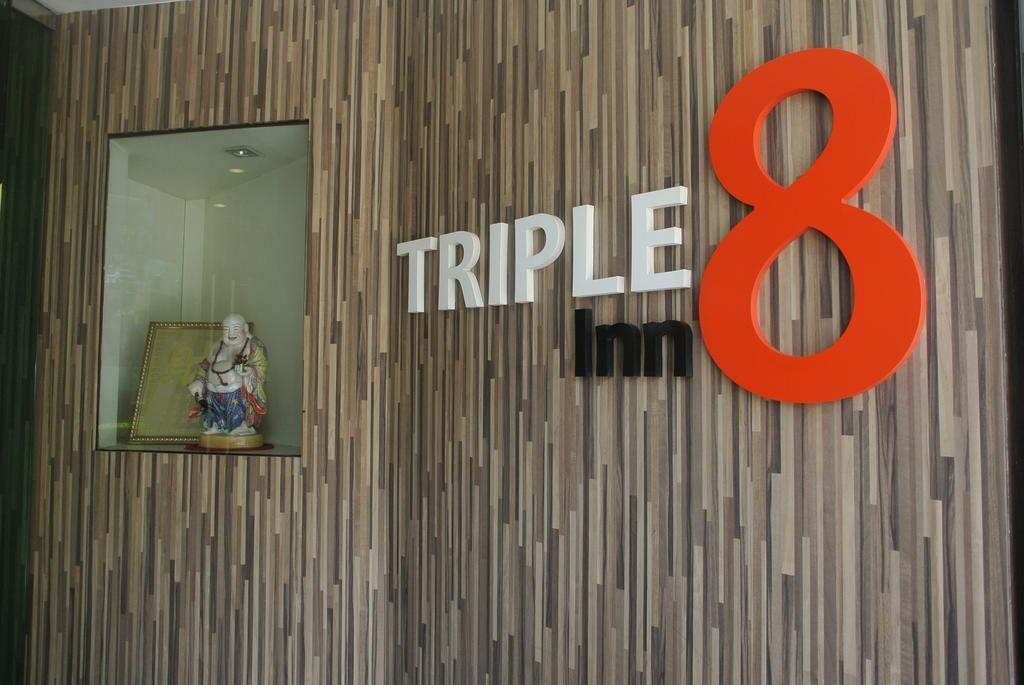 Triple 8 Inn Bangkok Luaran gambar
